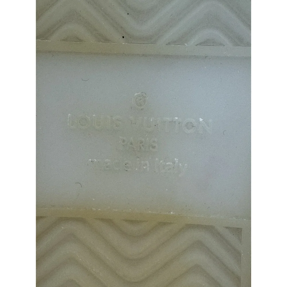 Louis Vuitton Rivoli Monogram leather sneaker - Men's size 8 - Picture 13 of 16
